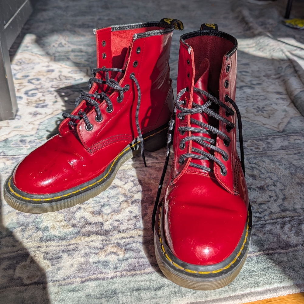 Dr Martens 1460 Unisex Red Patent The Original Leather Lace Up Boots